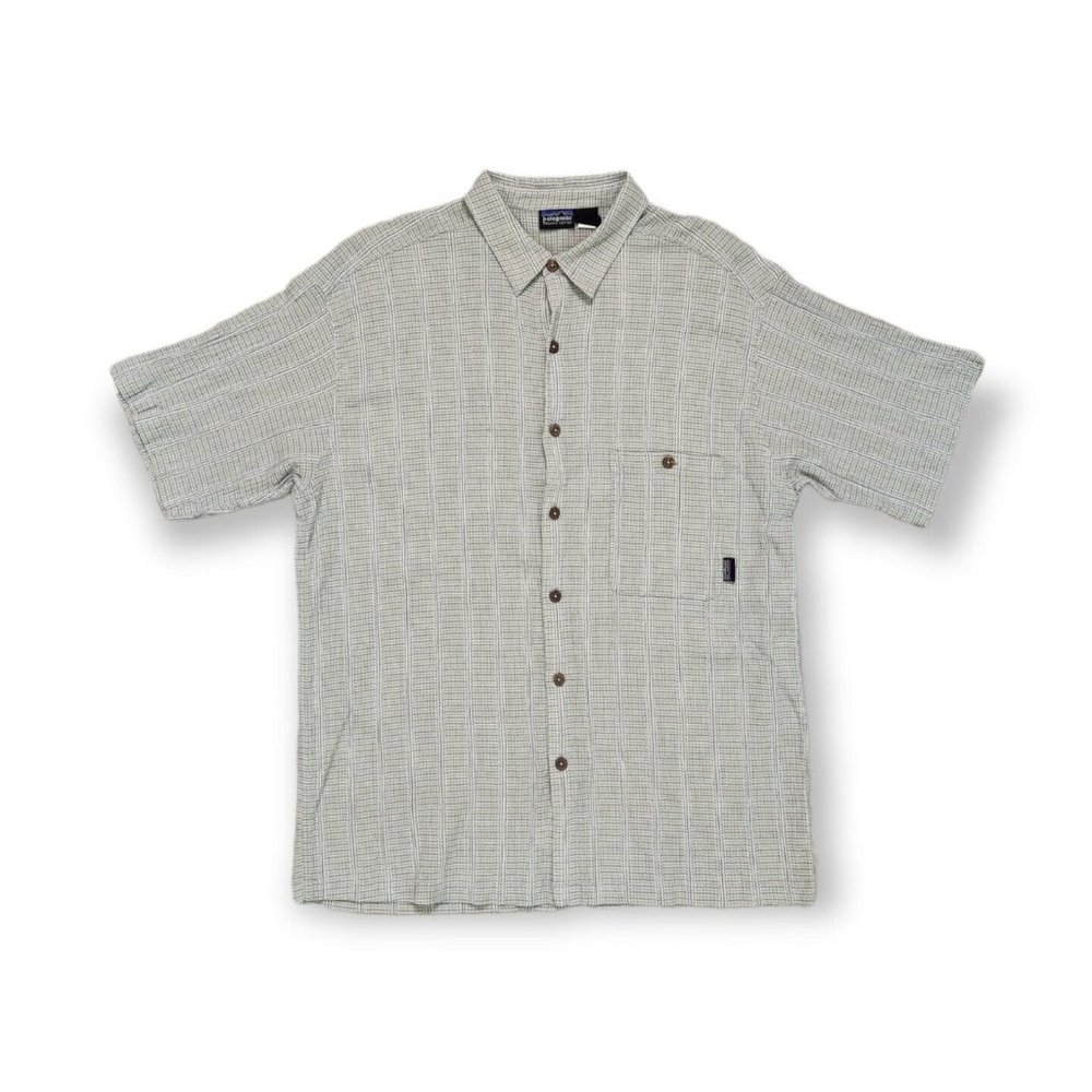 Patagonia Light Gray Short Sleeve Button-Down Shirt